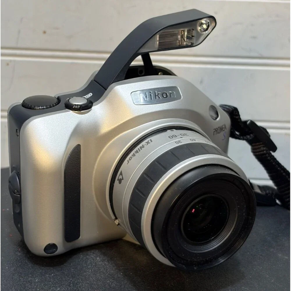 Nikon Pronea S APS Film Camera f/1:4-5.6 30-60mm Lens w/new batteries & film